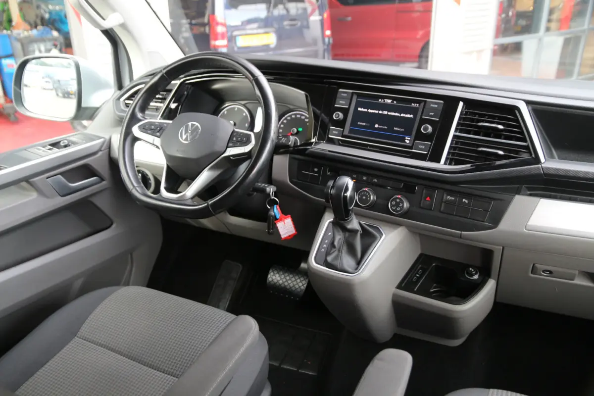 2.0 TDI 150 | Aut. | DC | L2H1 | LED | Cruise | Airco..