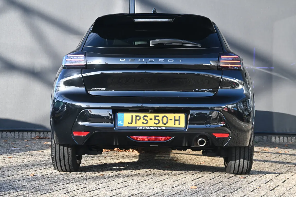 1.2 Hybrid 110 e-DCS6 GT Tot 8 Jaar Garantie! | Navi by App | 360 Camera | DAB Ontvanger | Cruise control | FULL Led | LMV 17" |