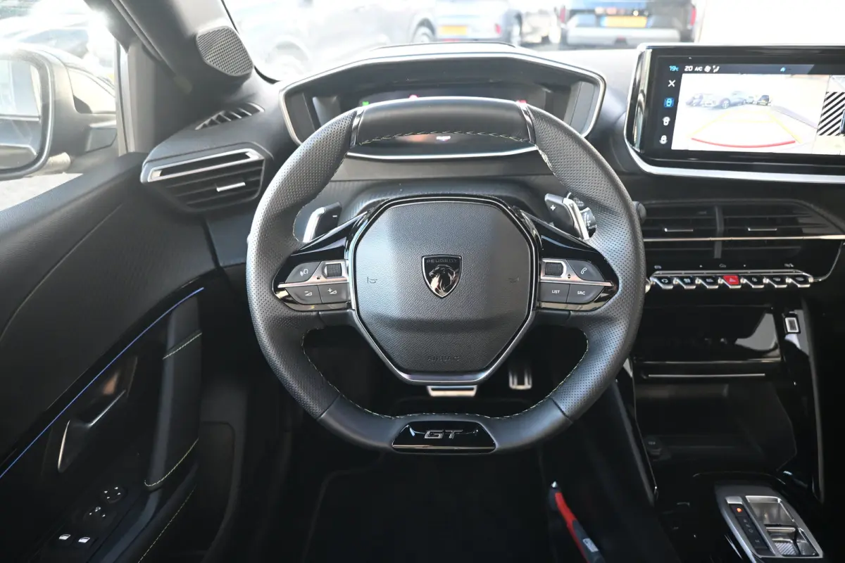 1.2 Hybrid 110 e-DCS6 GT Tot 8 Jaar Garantie! | Navi by App | 360 Camera | DAB Ontvanger | Cruise control | FULL Led | LMV 17" |
