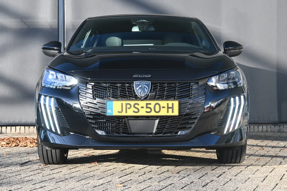 1.2 Hybrid 110 e-DCS6 GT Tot 8 Jaar Garantie! | Navi by App | 360 Camera | DAB Ontvanger | Cruise control | FULL Led | LMV 17" |