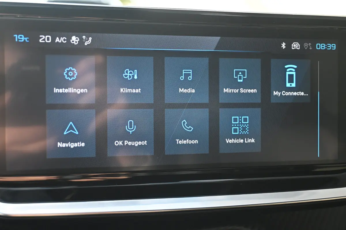 1.2 Hybrid 110 e-DCS6 GT Tot 8 Jaar Garantie! | Navi by App | 360 Camera | DAB Ontvanger | Cruise control | FULL Led | LMV 17" |