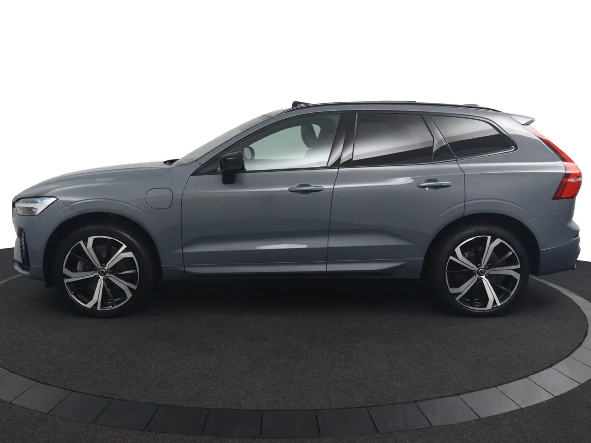 T6 Plug-in hybrid AWD R-design | SoH 98% | Long Range | Panoramadak | Harman/Kardon |  Stoelverwarming | 21 inch |