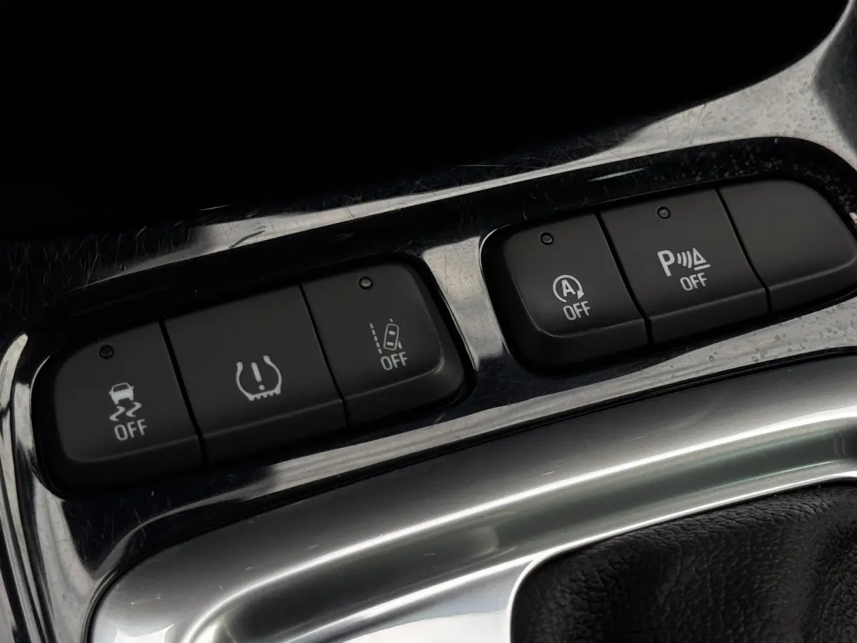 1.2 Turbo Level 3 | Camera | Stoelverwarming | PDC voor + achter | Navigatie by App | Climate control