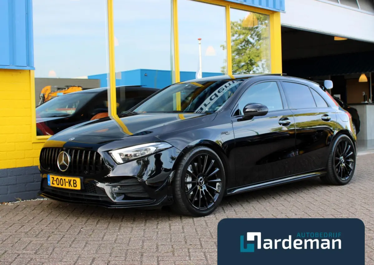 AMG 35 4MATIC Premium Plus