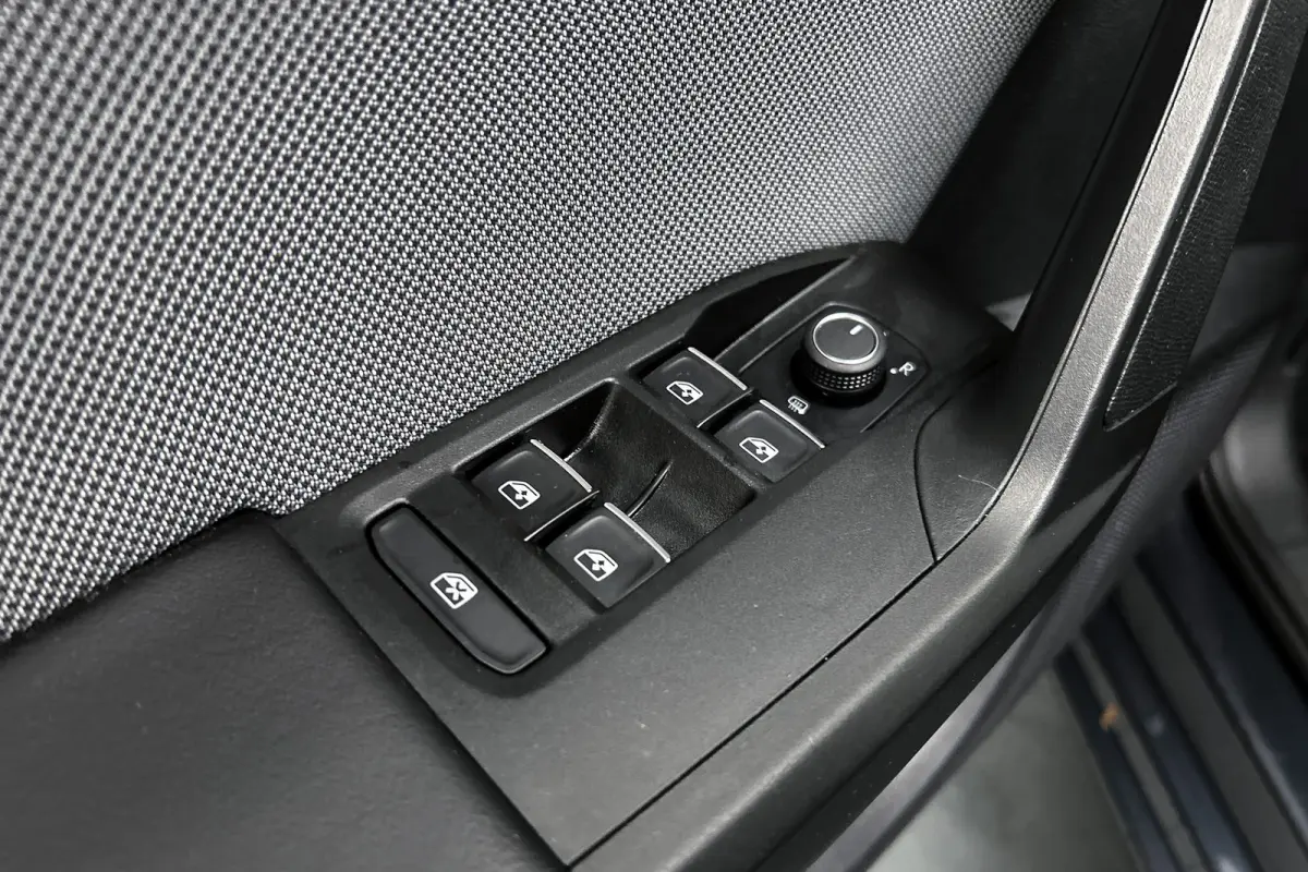 1.0 TSI Style | Adaptieve cruise control | LED koplampen | Airco