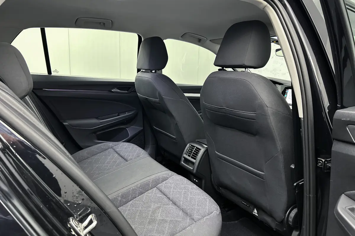 1.0 eTSI Life | Adaptieve cruise control | Apple Carplay | Navigatie