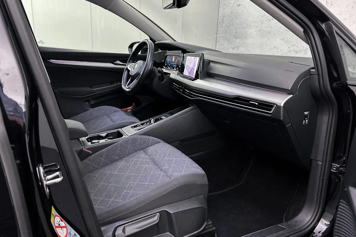 1.0 eTSI Life | Adaptieve cruise control | Apple Carplay | Navigatie