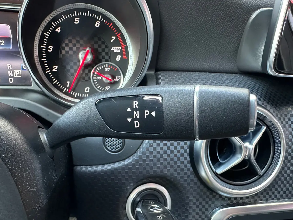 180 Automaat Airco Navi Leer