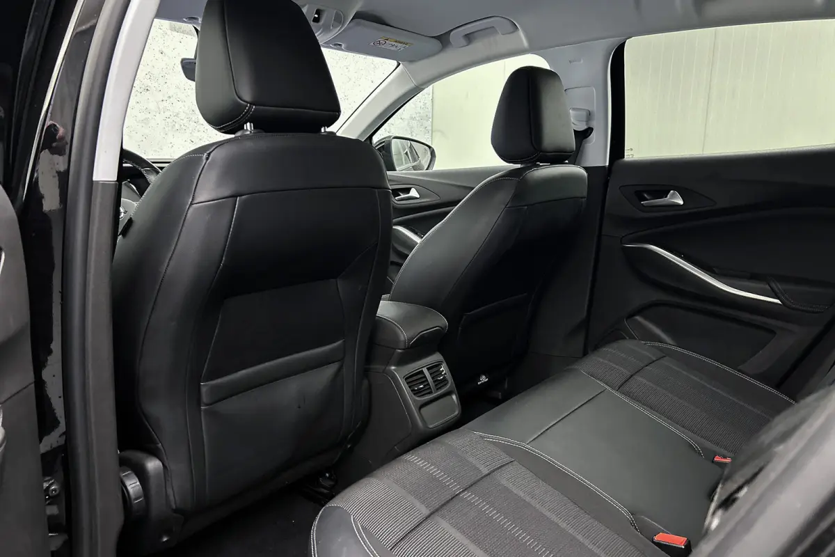 PHEV Elegance 165 kW | Half lederen bekleding | Camera