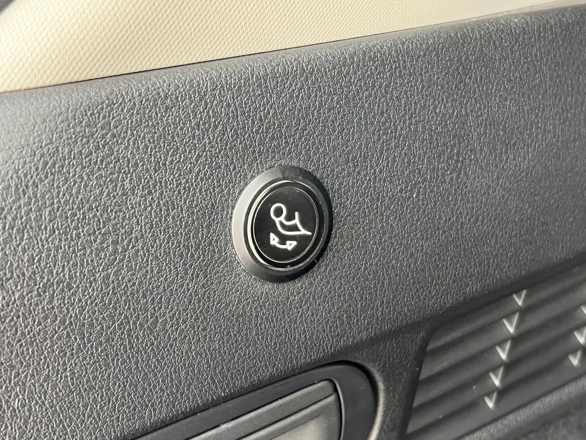 2.5 e-SkyActiv PHEV Exclusive-Line El. Trekhaak / apple carplay / 20" velgen / Soul Red / Headup