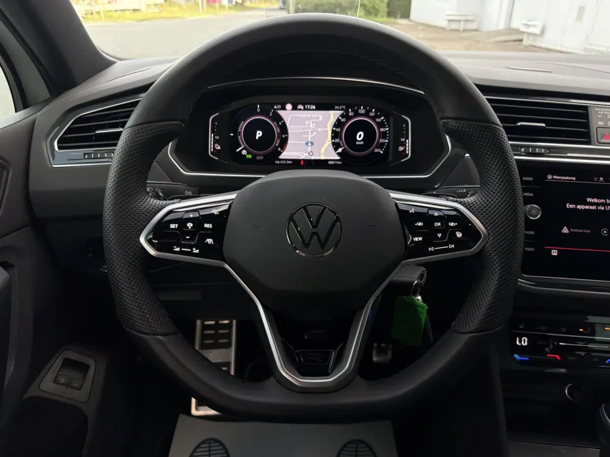 1.4 TSI eHybrid R-Line Business+ - 245PK