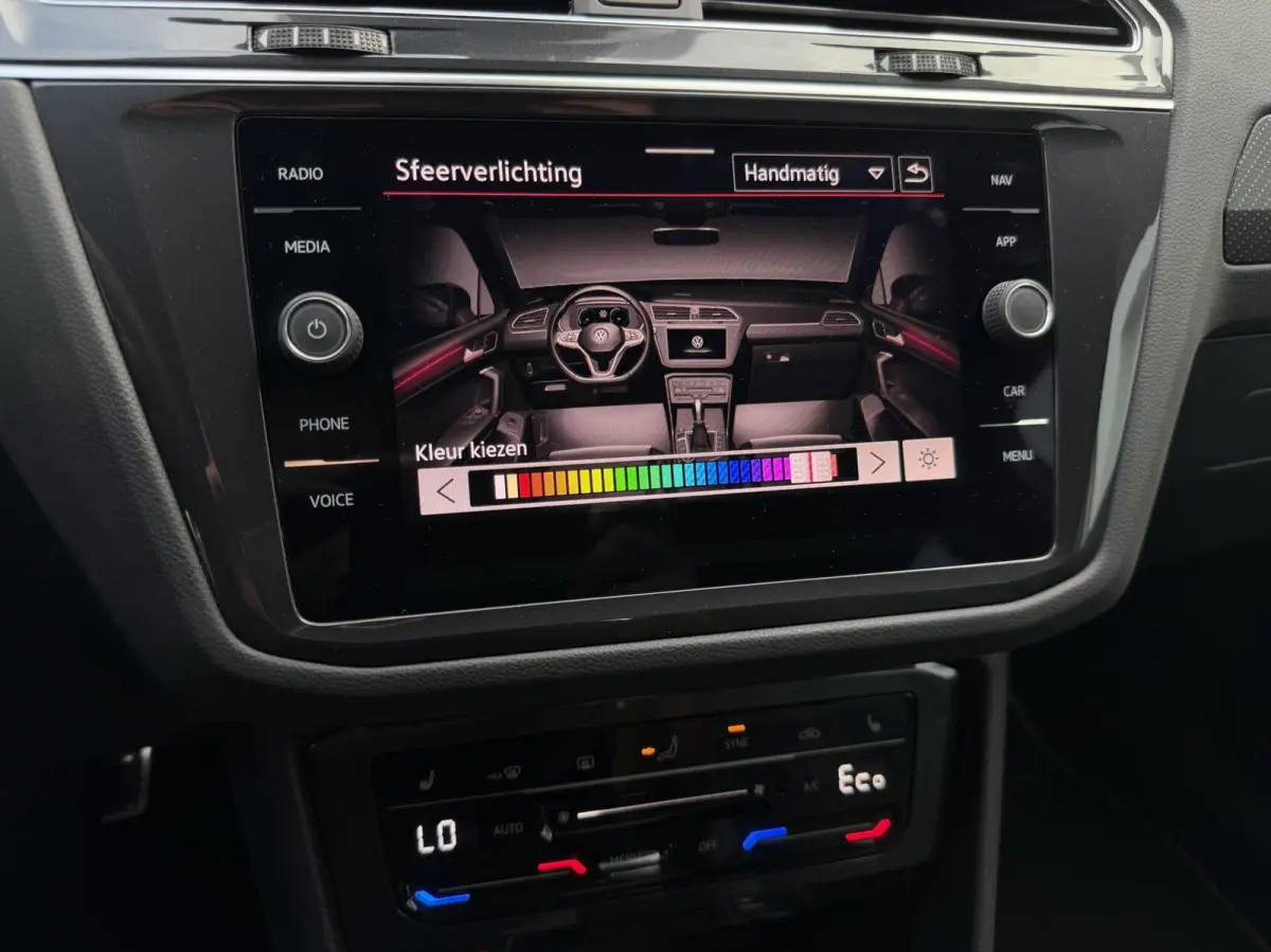 1.4 TSI eHybrid R-Line Business+ - 245PK