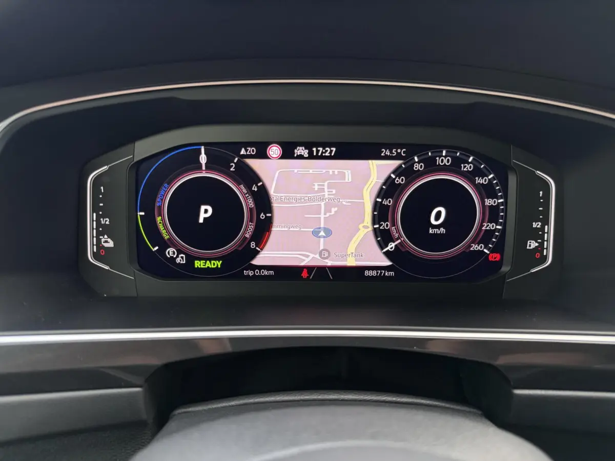 1.4 TSI eHybrid R-Line Business+ - 245PK