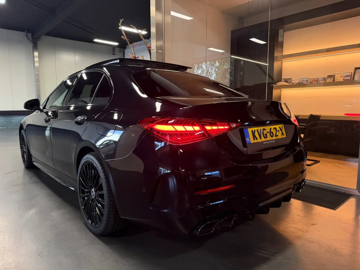 300 e AMG Night Panorama Memory Headup 360Camera