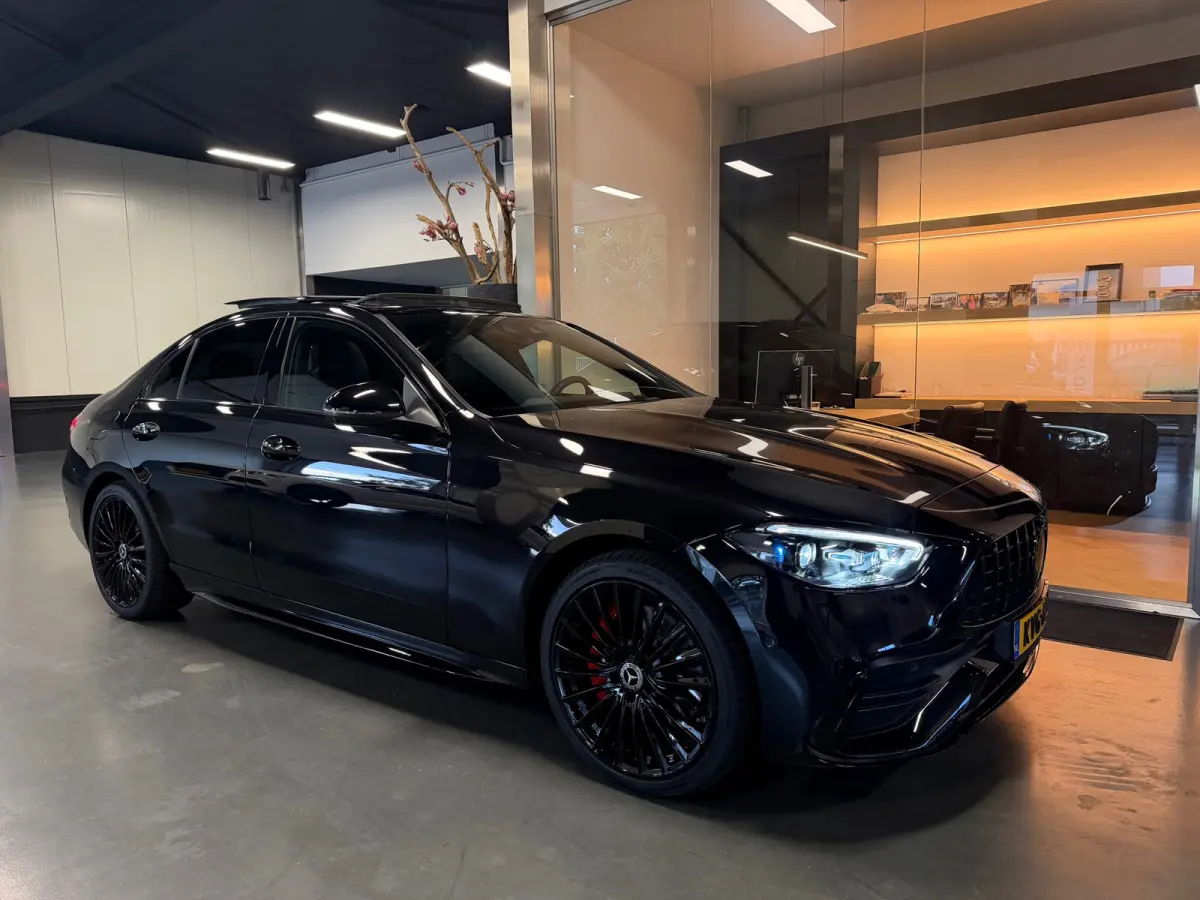 300 e AMG Night Panorama Memory Headup 360Camera