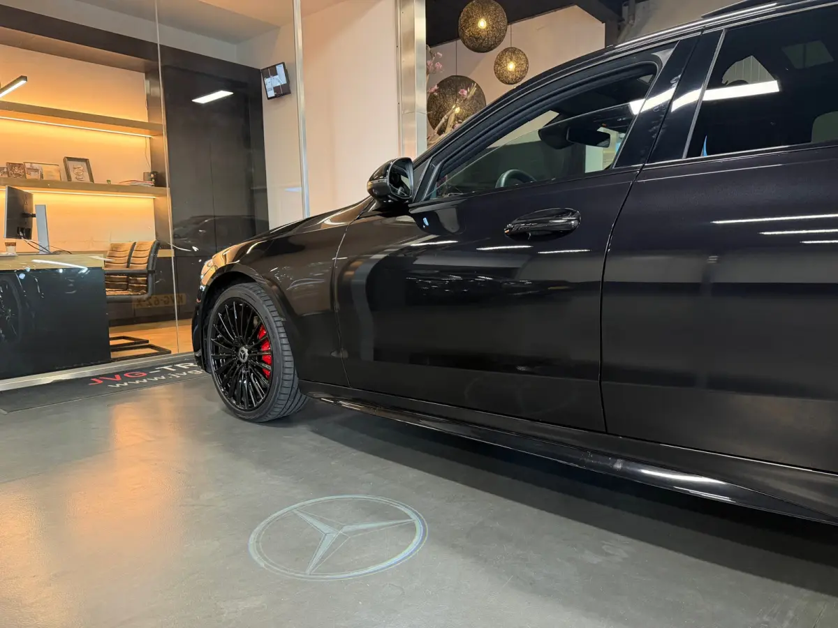 300 e AMG Night Panorama Memory Headup 360Camera