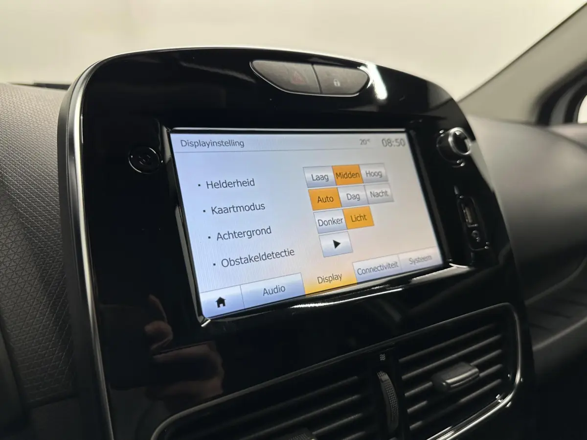 0.9 TCe Limited CRUISE NAVI CARPLAY.