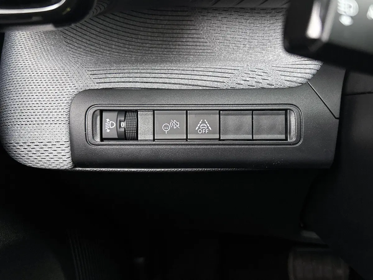 110pk 1.2 Hybrid Max Automaat | VOORRAAD VOORDEEL | Navigatie | Climate Control | Cruise Control | Camera | 17" LMV | LED | Apple Carplay/Android Auto |