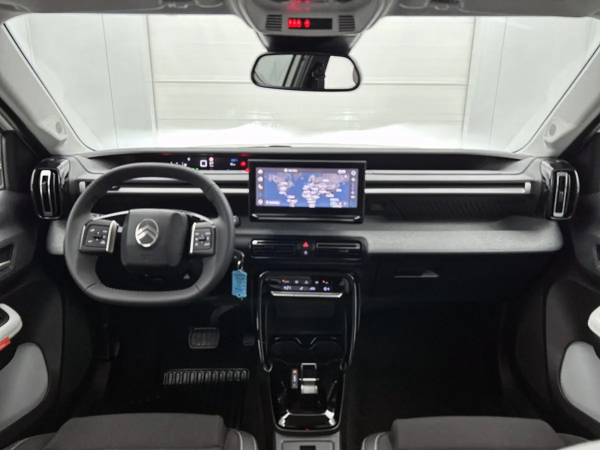 110pk 1.2 Hybrid Max Automaat | VOORRAAD VOORDEEL | Navigatie | Climate Control | Cruise Control | Camera | 17" LMV | LED | Apple Carplay/Android Auto |