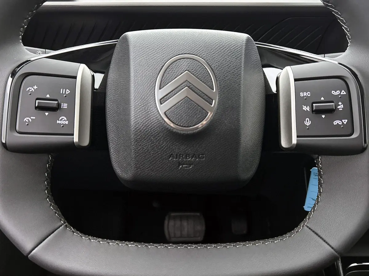 110pk 1.2 Hybrid Max Automaat | VOORRAAD VOORDEEL | Navigatie | Climate Control | Cruise Control | Camera | 17" LMV | LED | Apple Carplay/Android Auto |