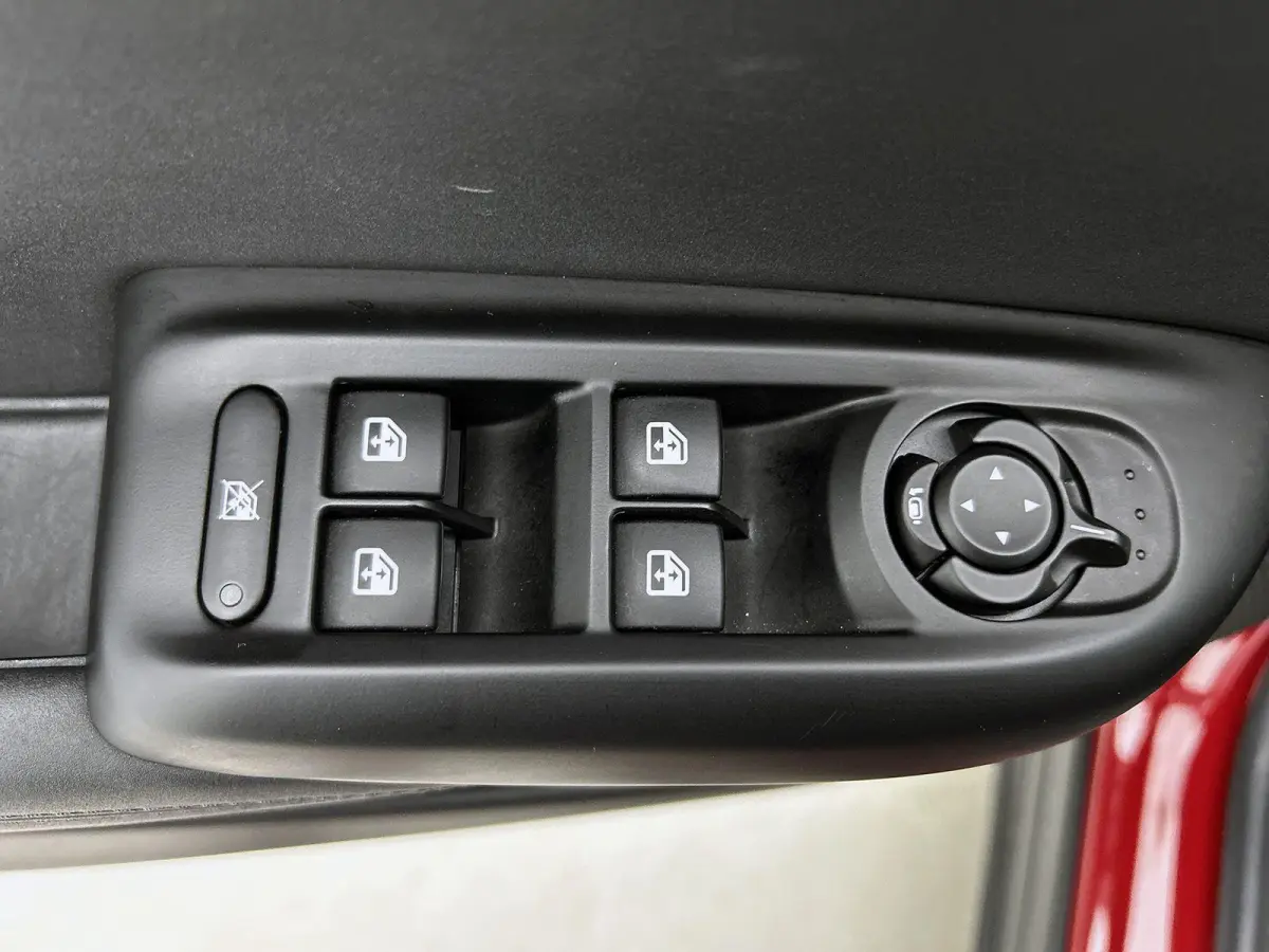 130pk 1.5T Hybrid Edizione Speciale Automaat | Elektrisch Verstelb. Bestuurdersstoel | Elektrische Klep | Matrix-LED | Stoelverwarming/-verkoeling | Adaptieve Cruise Control | Leder | 20"LMV