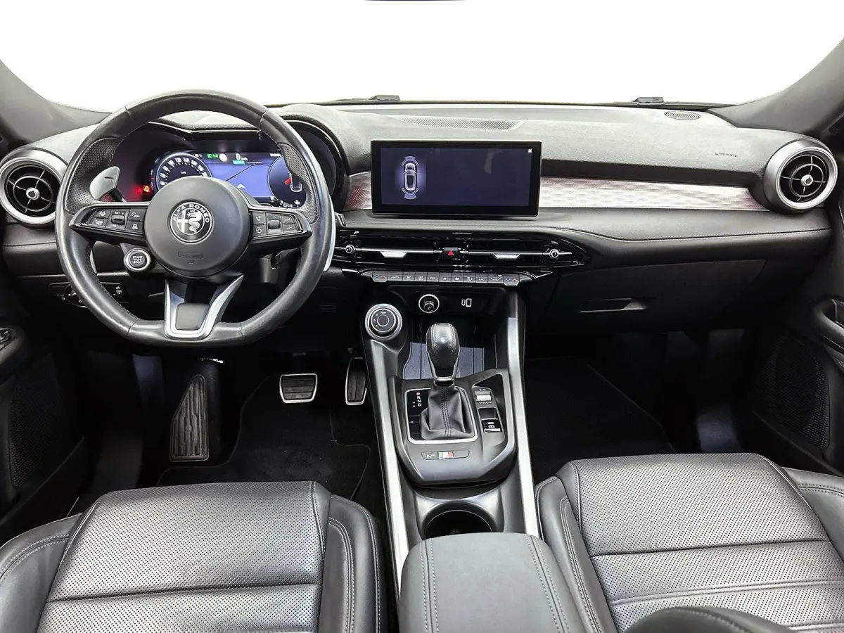 130pk 1.5T Hybrid Edizione Speciale Automaat | Elektrisch Verstelb. Bestuurdersstoel | Elektrische Klep | Matrix-LED | Stoelverwarming/-verkoeling | Adaptieve Cruise Control | Leder | 20"LMV