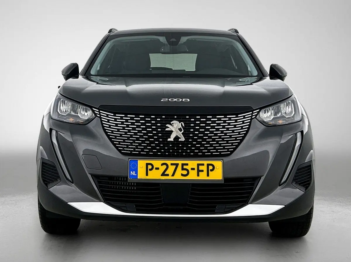 1.2 130pk Allure Pack Automaat | Navigatie | Apple Carplay/Android Auto | Climate Control | Stoelverwarming | Adaptieve Cruise Control | 17"LMV | LED | Camera |
