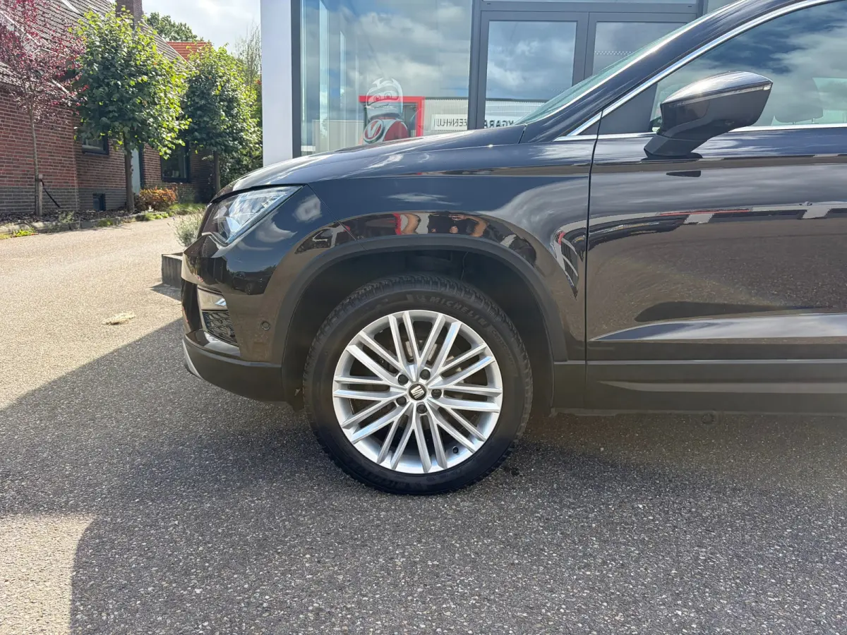 1.5 TSI FR Business Intense|Rijklaar prijs|Elek. trekhaak|Camera|Elek. klep|Stoelverw.|