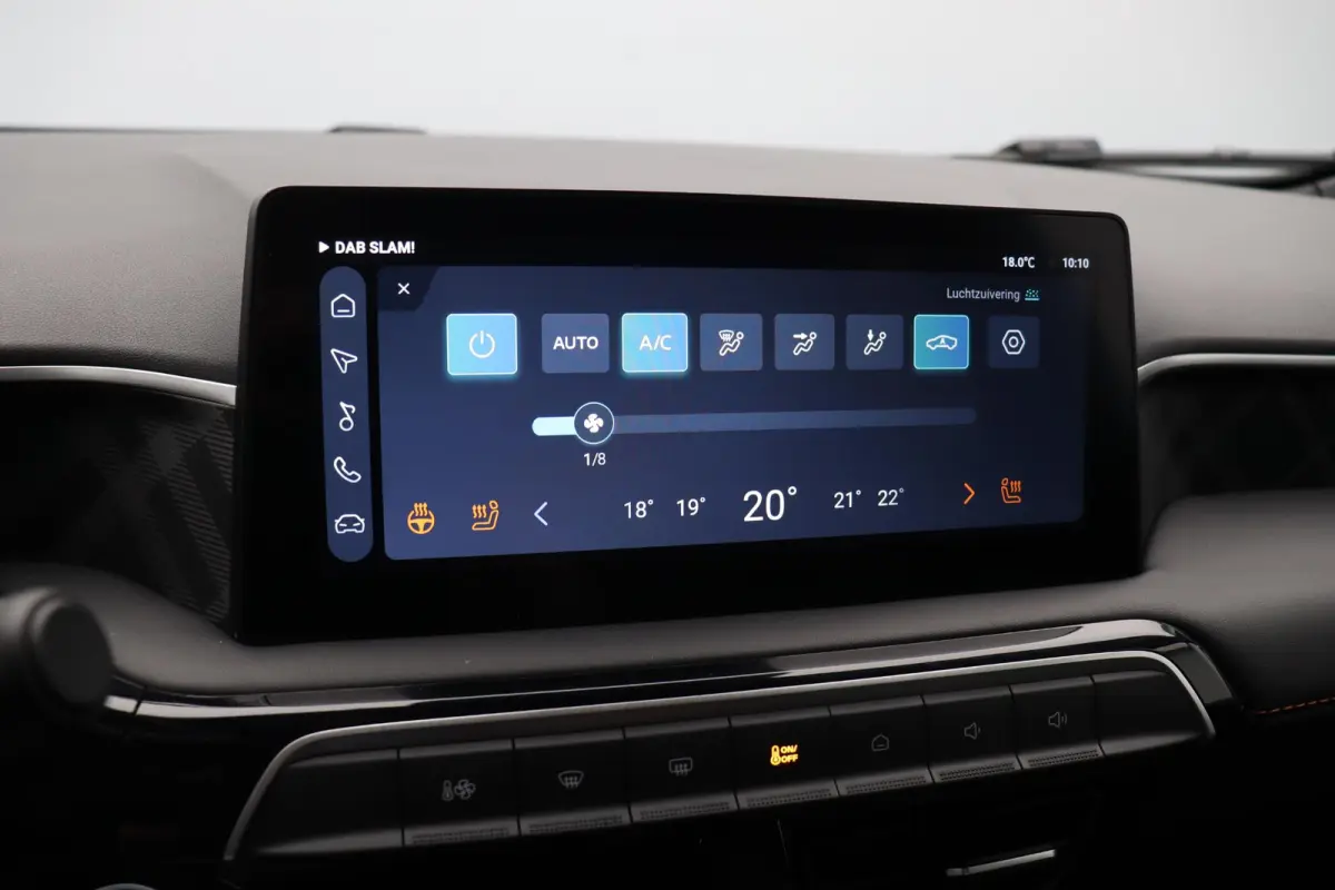 1.5 Luxury | Apple Carplay & Android Auto | Rondomzicht Camera | Stoel en Stuurwielverwarming |