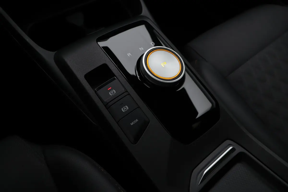 1.5 Luxury | Apple Carplay & Android Auto | Rondomzicht Camera | Stoel en Stuurwielverwarming |