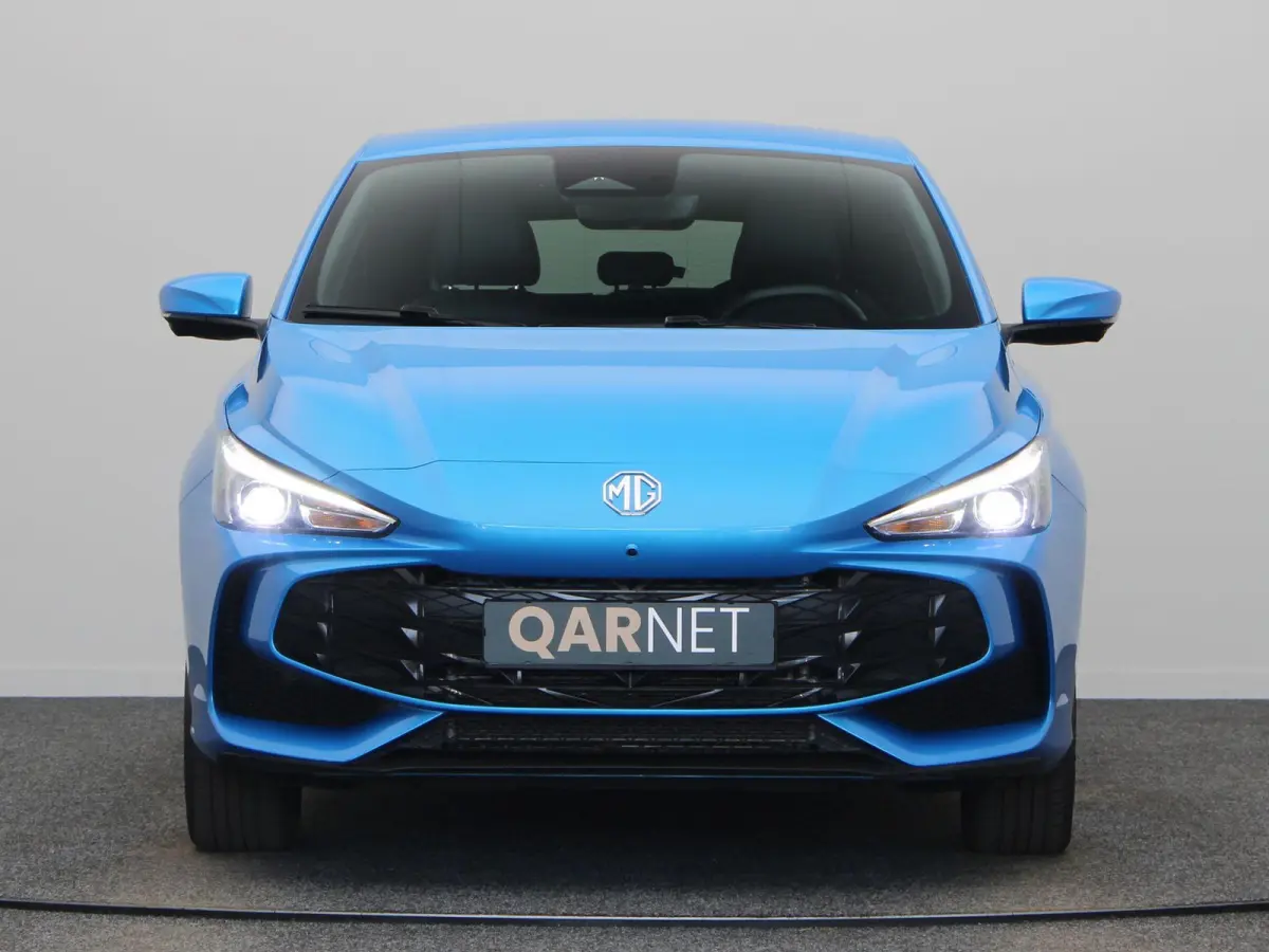 1.5 Luxury | Apple Carplay & Android Auto | Rondomzicht Camera | Stoel en Stuurwielverwarming |