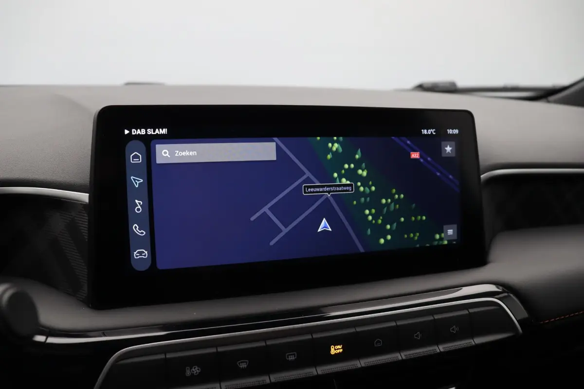 1.5 Luxury | Apple Carplay & Android Auto | Rondomzicht Camera | Stoel en Stuurwielverwarming |