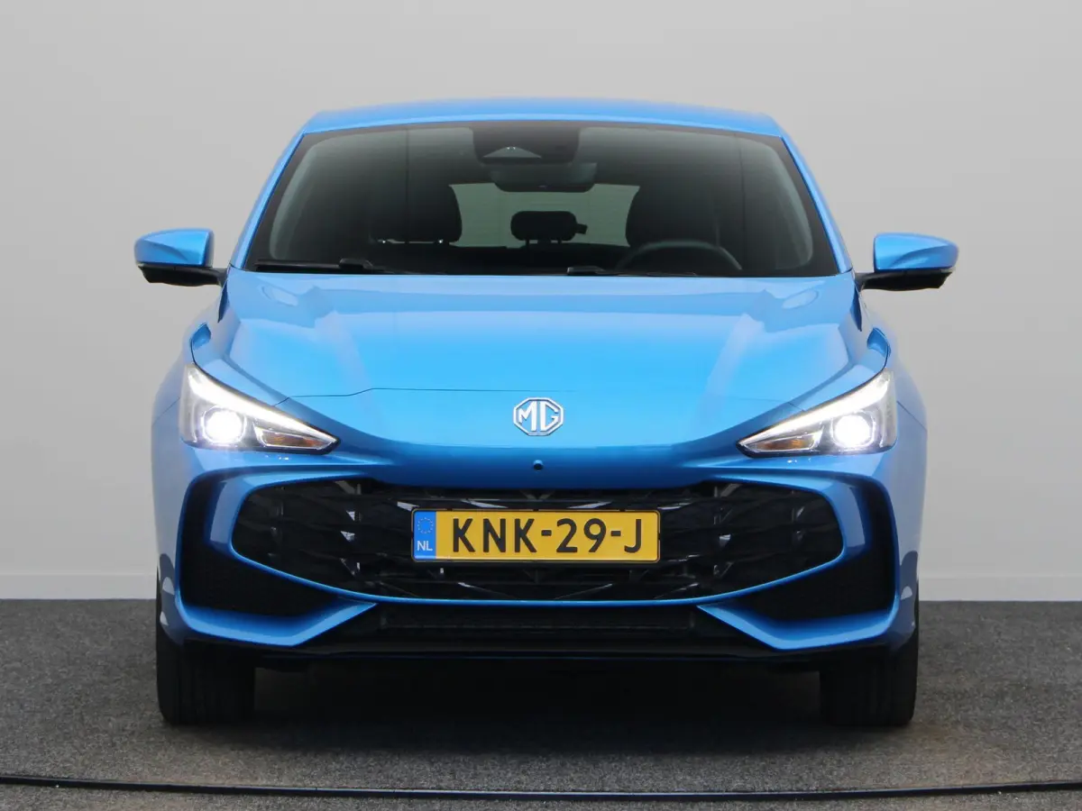 1.5 Luxury | Apple Carplay & Android Auto | Rondomzicht Camera | Stoel en Stuurwielverwarming |