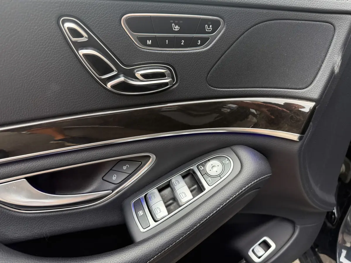 500 4Matic Prestige / Soft Clos / Camera / Leer / Sfeer