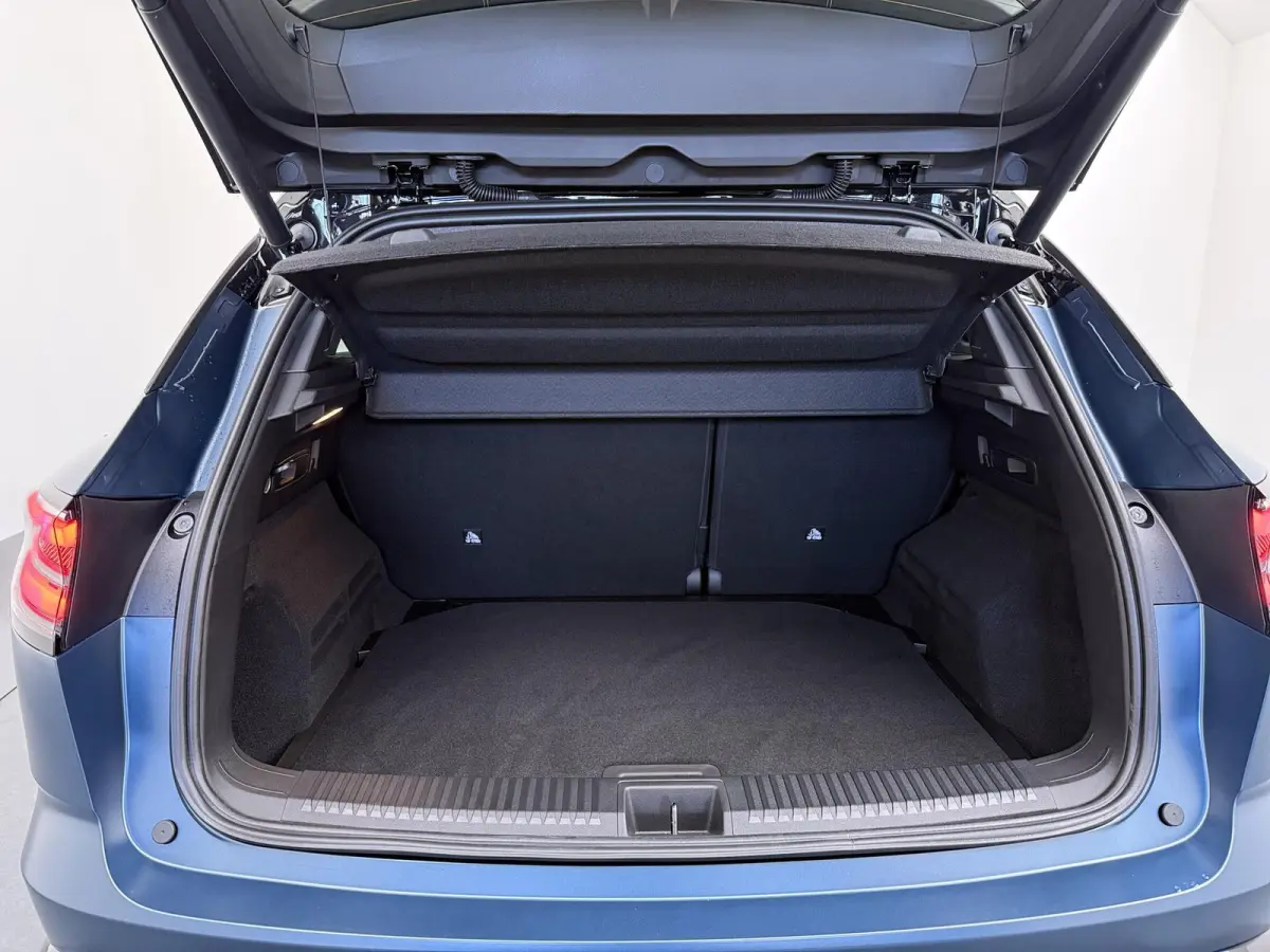 esprit Alpine full hybrid E-Tech 200 | Private Lease vanaf €698! | pack extended grip | pack light & sound | pack privilège |