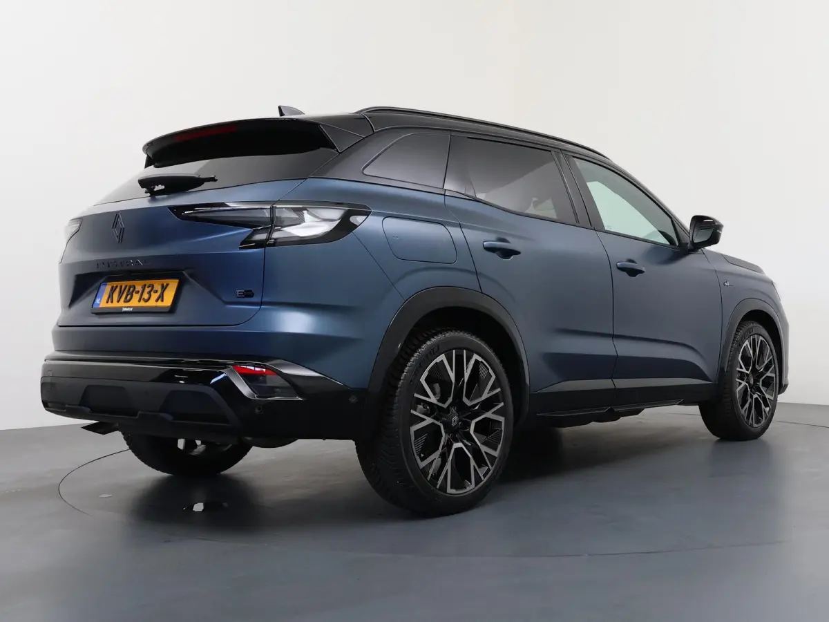 esprit Alpine full hybrid E-Tech 200 | Private Lease vanaf €698! | pack extended grip | pack light & sound | pack privilège |