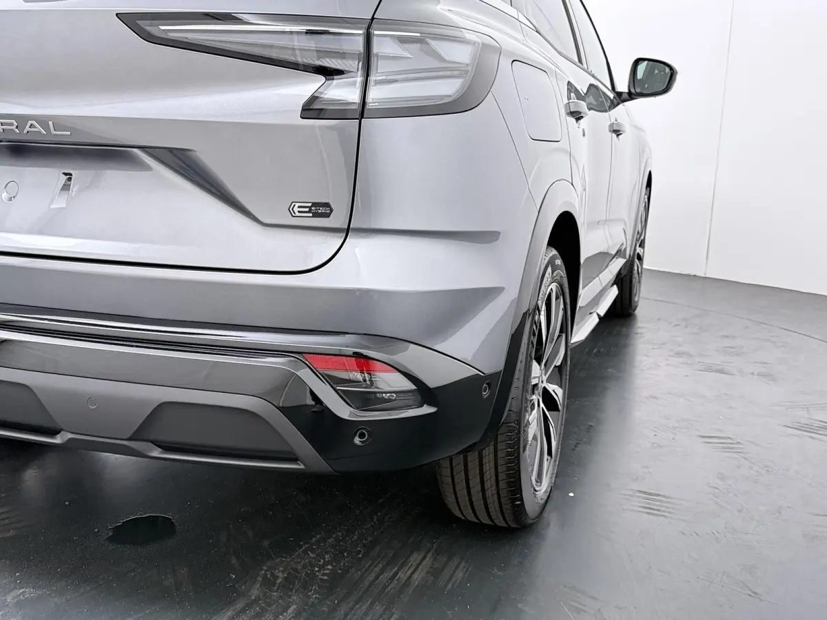 techno full hybrid E-Tech 200 | pack comfort | panoramisch vast glazen dak |