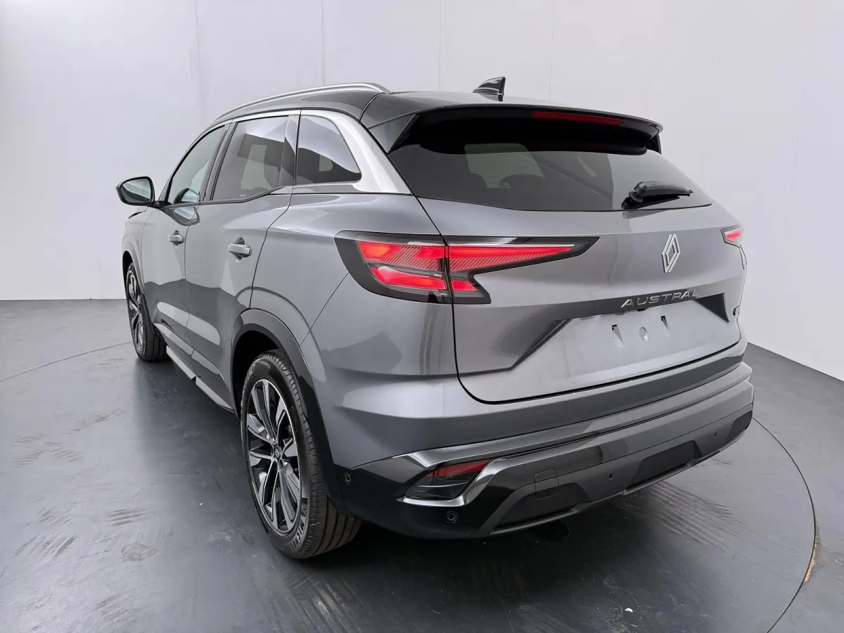 techno full hybrid E-Tech 200 | pack comfort | panoramisch vast glazen dak |
