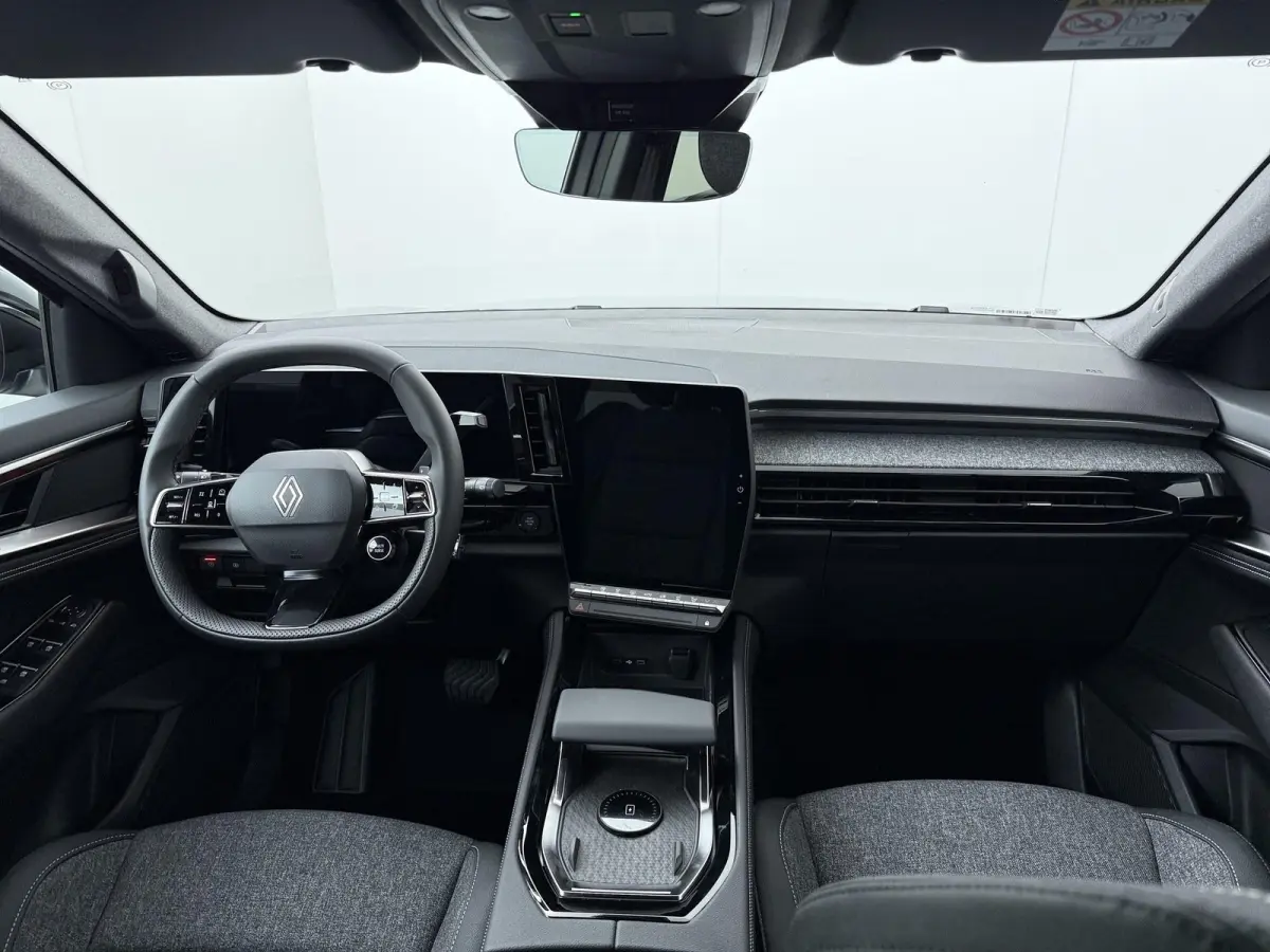 techno full hybrid E-Tech 200 | pack comfort | panoramisch vast glazen dak |
