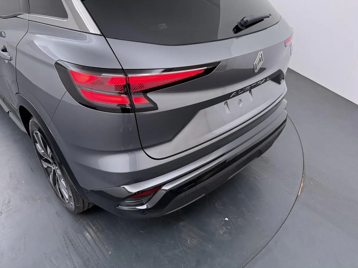 techno full hybrid E-Tech 200 | pack comfort | panoramisch vast glazen dak |