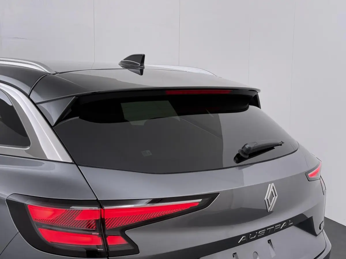 techno full hybrid E-Tech 200 | pack comfort | panoramisch vast glazen dak |