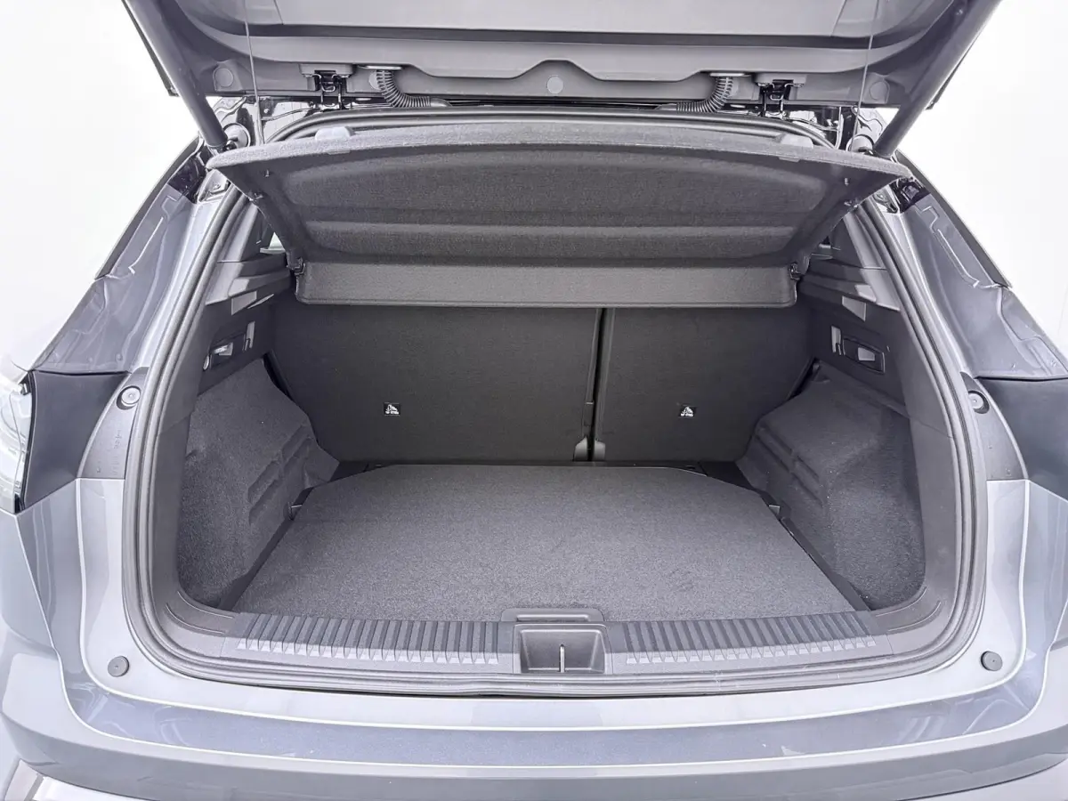 techno full hybrid E-Tech 200 | pack comfort | panoramisch vast glazen dak |