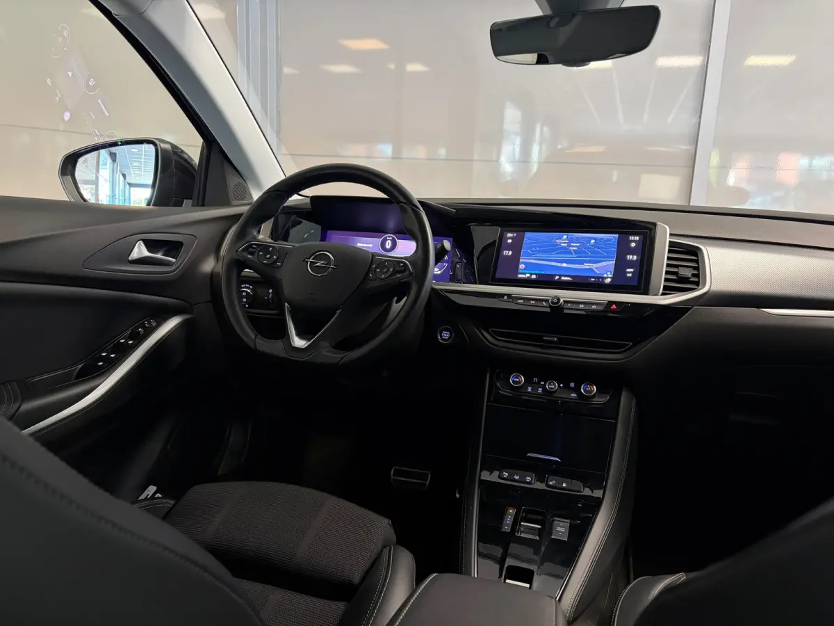 Business Elegance 1.6 Turbo PHEV | 360 Camera | Navigatie | Comfortstoel |