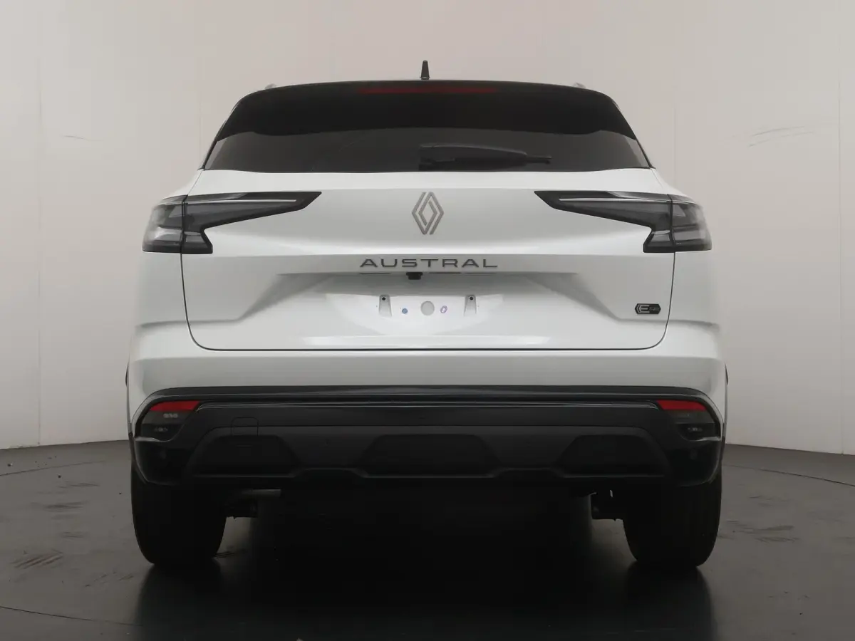 techno full hybrid E-Tech 200 | pack comfort | panoramisch vast glazen dak |