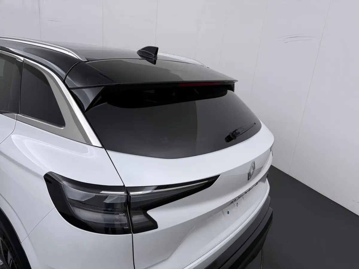 techno full hybrid E-Tech 200 | pack comfort | panoramisch vast glazen dak |