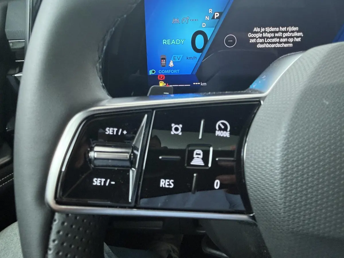 techno full hybrid E-Tech 200 | pack comfort | panoramisch vast glazen dak |