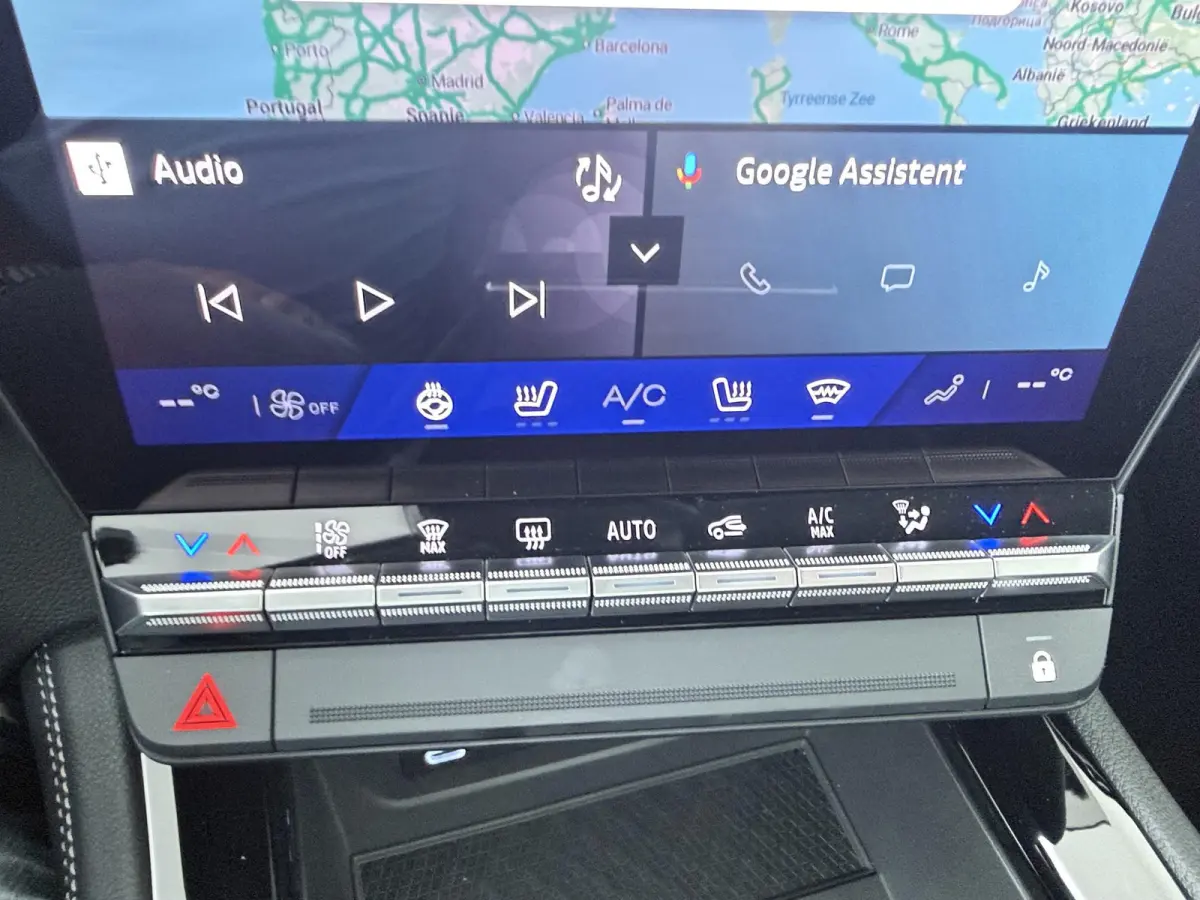 techno full hybrid E-Tech 200 | pack comfort | panoramisch vast glazen dak |