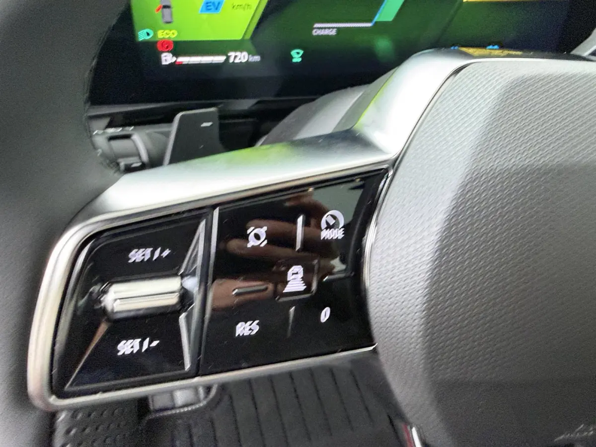 techno full hybrid E-Tech 200 | pack comfort | panoramisch vast glazen dak |