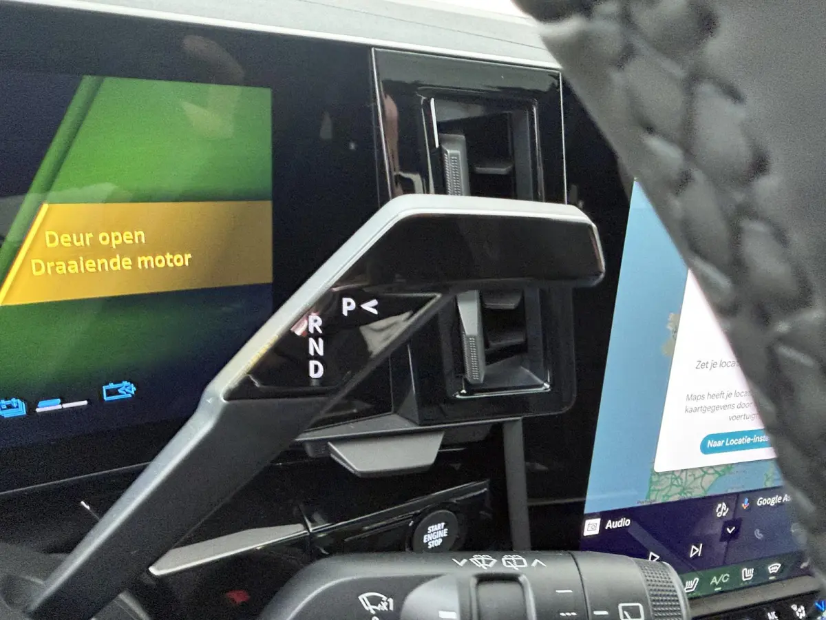 techno full hybrid E-Tech 200 | pack comfort | panoramisch vast glazen dak |
