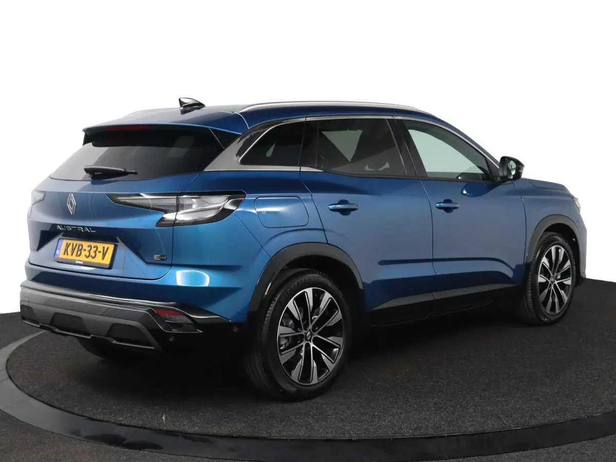 techno full hybrid E-Tech 200 | Adapt. Cruise | Parkeercamera |